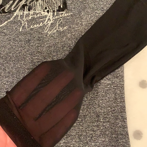 Rufen Gorgeous Sheer Sleeve Top Small - Picture 4 of 7